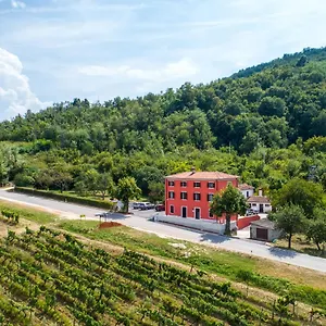 Guest house Casa Rossa, Motovun